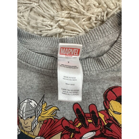 Marvel Boys Size 7 “Avengers Assemble” Gray Sweatshirt - Thor Ironman Captain Am - Picture 3 of 4